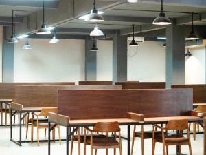 Nugaspace Surabaya Timur dengan suasana coworking santai untuk belajar dan kerja